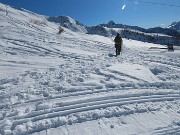 Da Foppolo al RIFUGIO MIRTILLO (1979 m) pestando neve via Passo della Croce (1943 m)- FOTOGALLERY